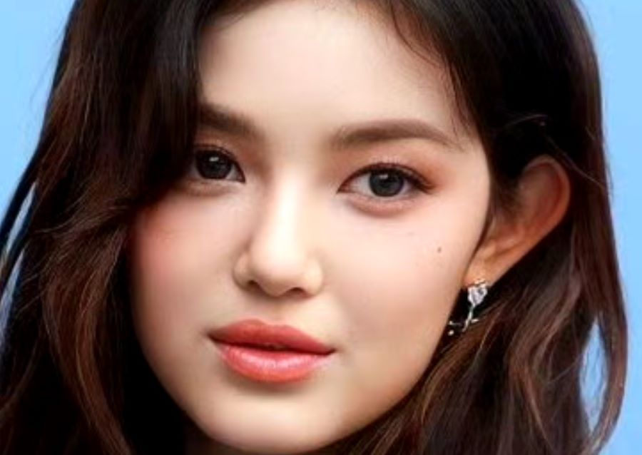 离开NewJeans的Danielle通过个人社交平台公开长信，成员是第二家人