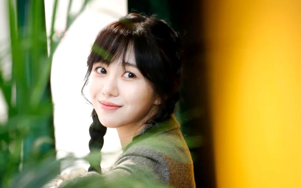 权珉娥发声皮肤美容后遭遇二度烧伤，随后还引发了恐慌症