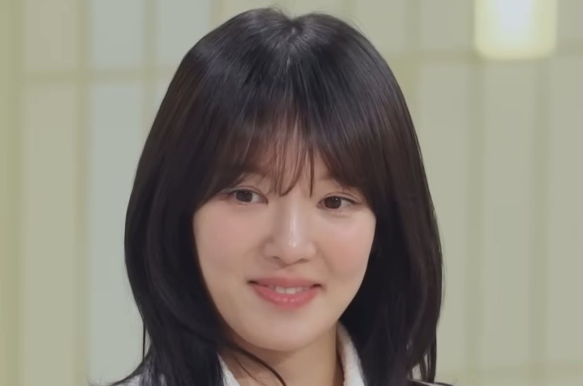 金孝渊仍然在少女时代宿舍里生活，原因是离不开宿舍阿姨