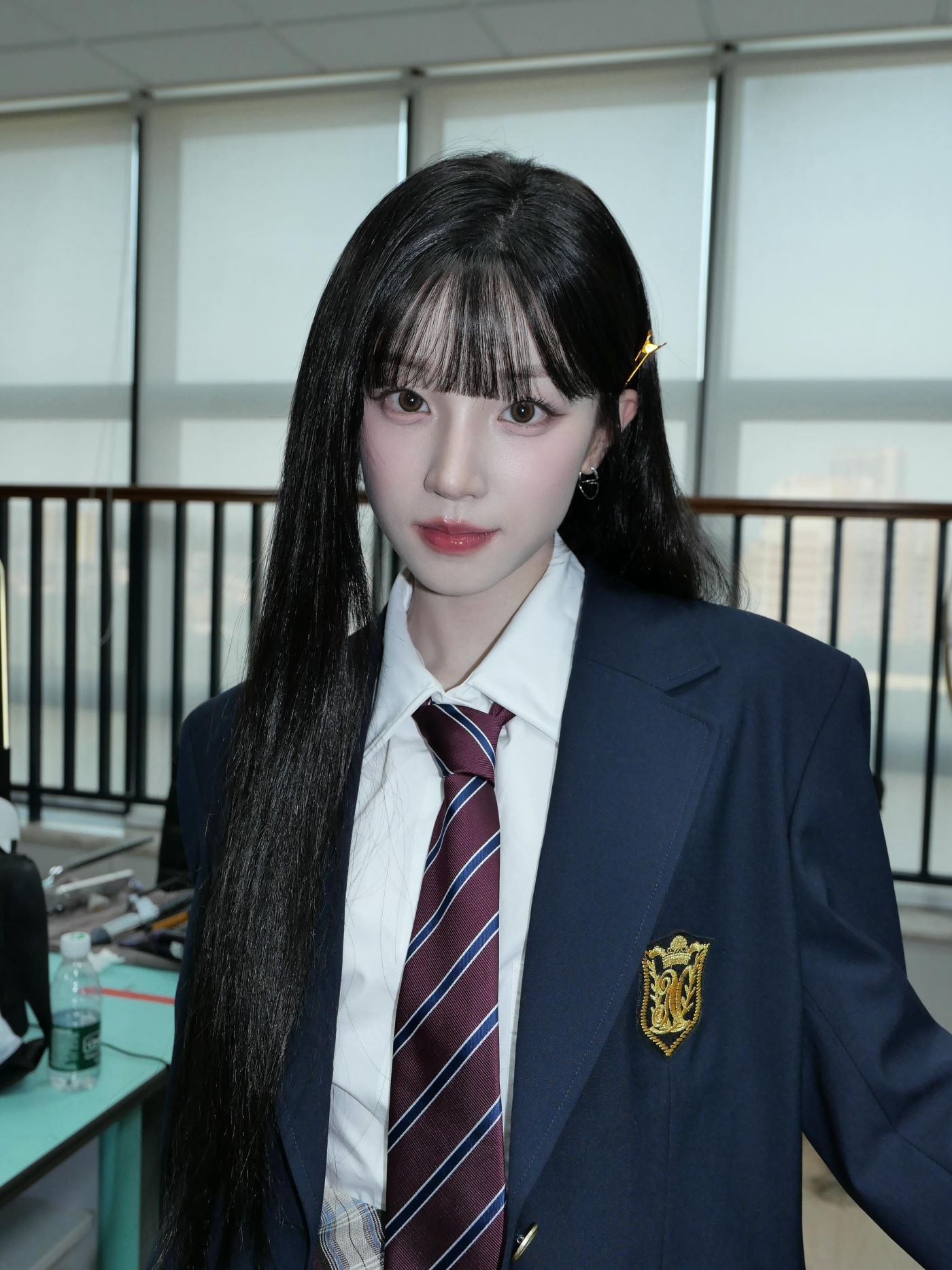 宋雨琦初恋感十足的校园风美照，学校里穿着制服的学姐