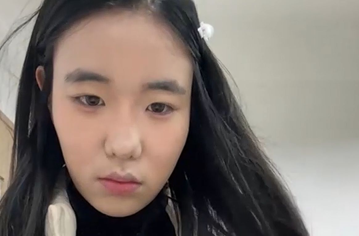 lucy2027女大学生事件是什么瓜，lucy2027在学校的教室里直播
