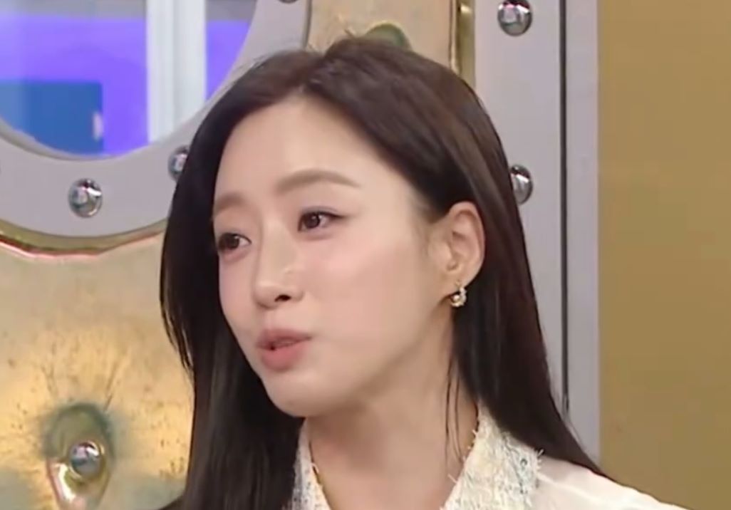 咸恩静回忆与丈夫金炳宇的婚礼,当天记忆几乎一片空白