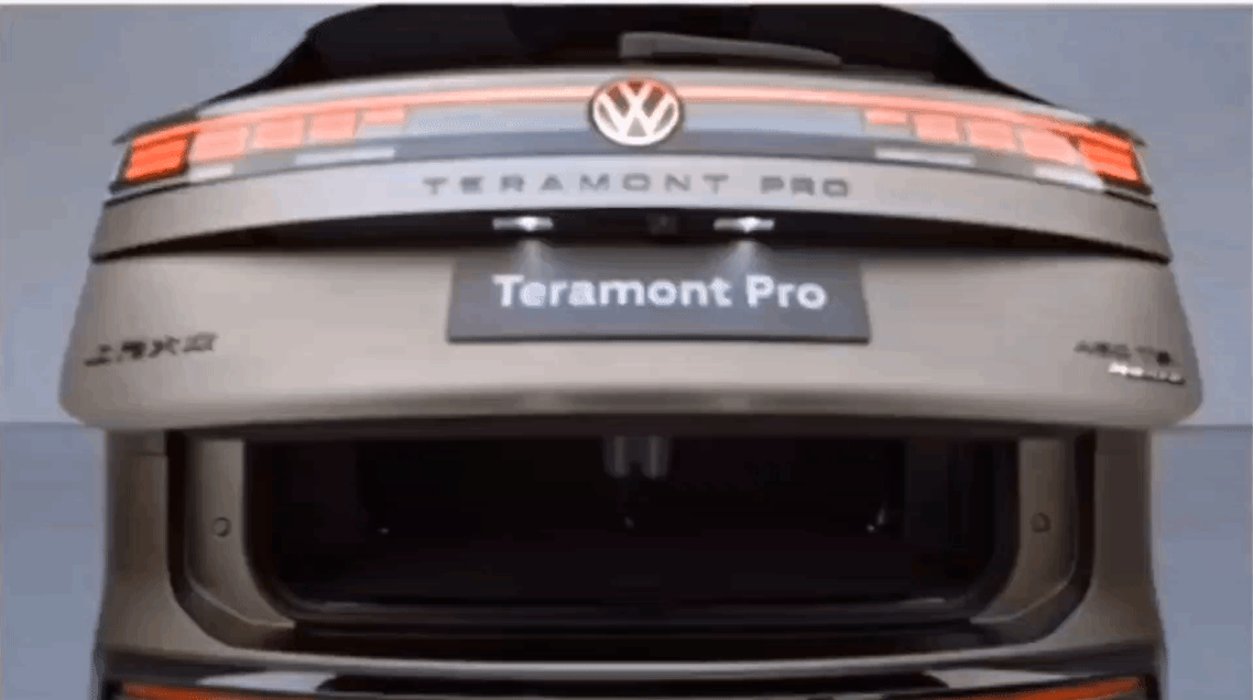 “家用SUV还能这么豪横？途昂Pro，给你稳稳的幸福新体验！”-有驾