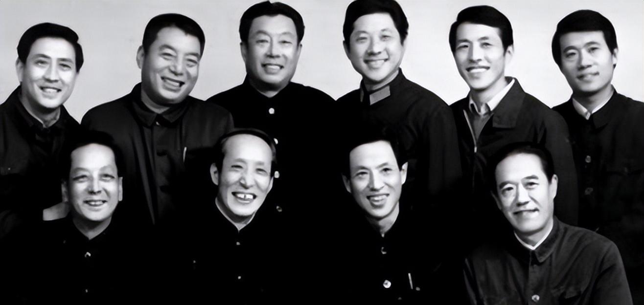 德云社总教习高峰的师承传奇:三代大师如何打造他的相声人生