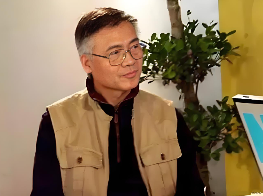 央美教授孙为民逝世:当社会追问"无用之美",我们失去了什么?