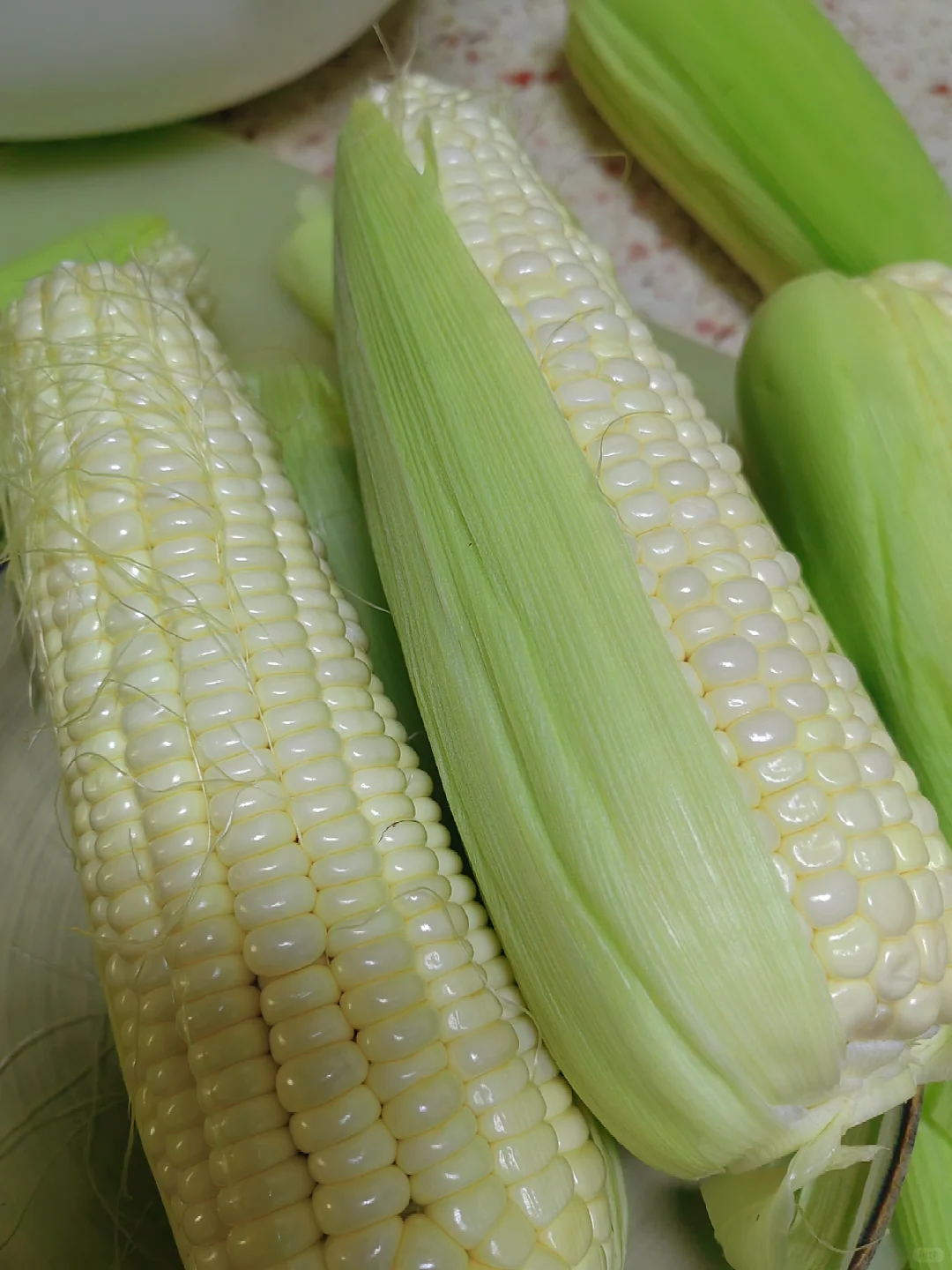 五月末,玉米熟了