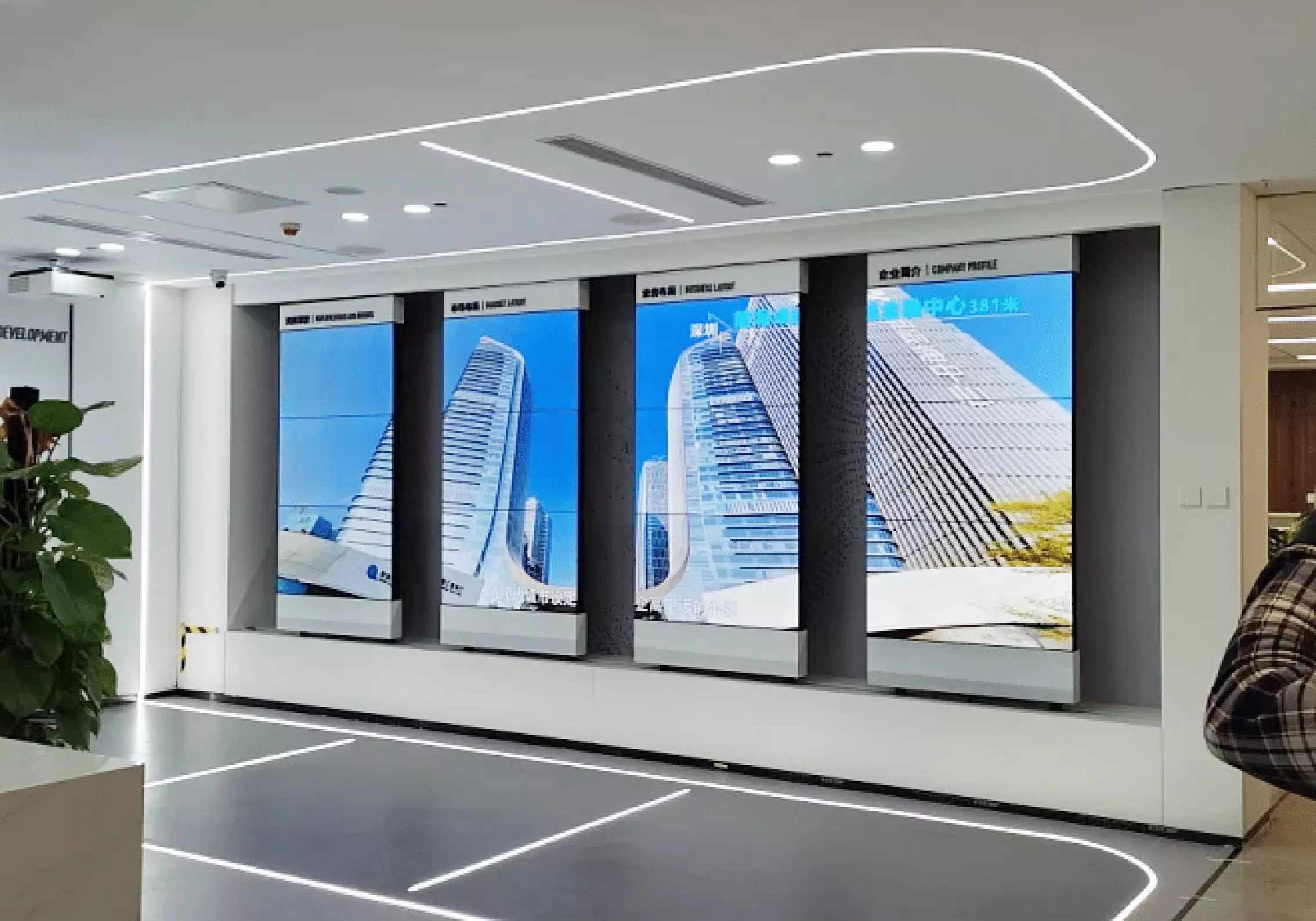 多屏led开合屏设计:构建个性化信息展示平台