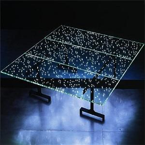 奥达威光电发布革新性光电玻璃叫号屏,开启智能显示新纪元!