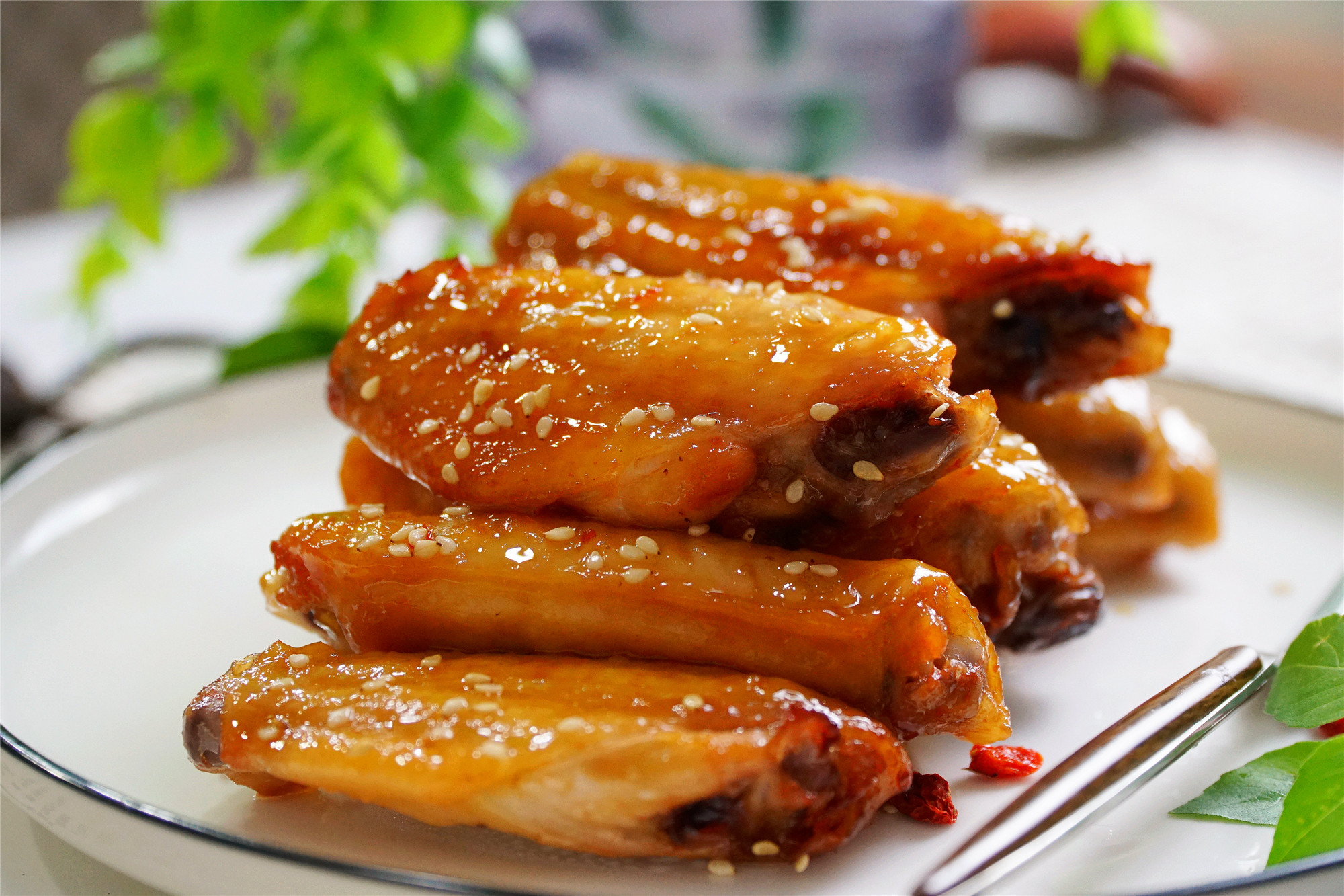 藤椒鸡翅怎样烹饪好吃又下饭