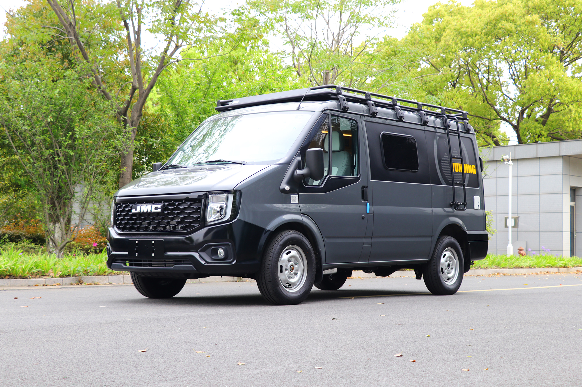 9月20日成都国际房车展,4款热门露营车亮相,真是又便宜又好用