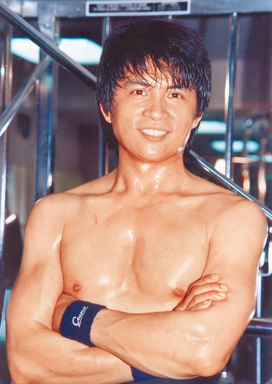 突发!76岁演员李小飞去世,因演"韦小宝"被奉经典,晚年卖水饺