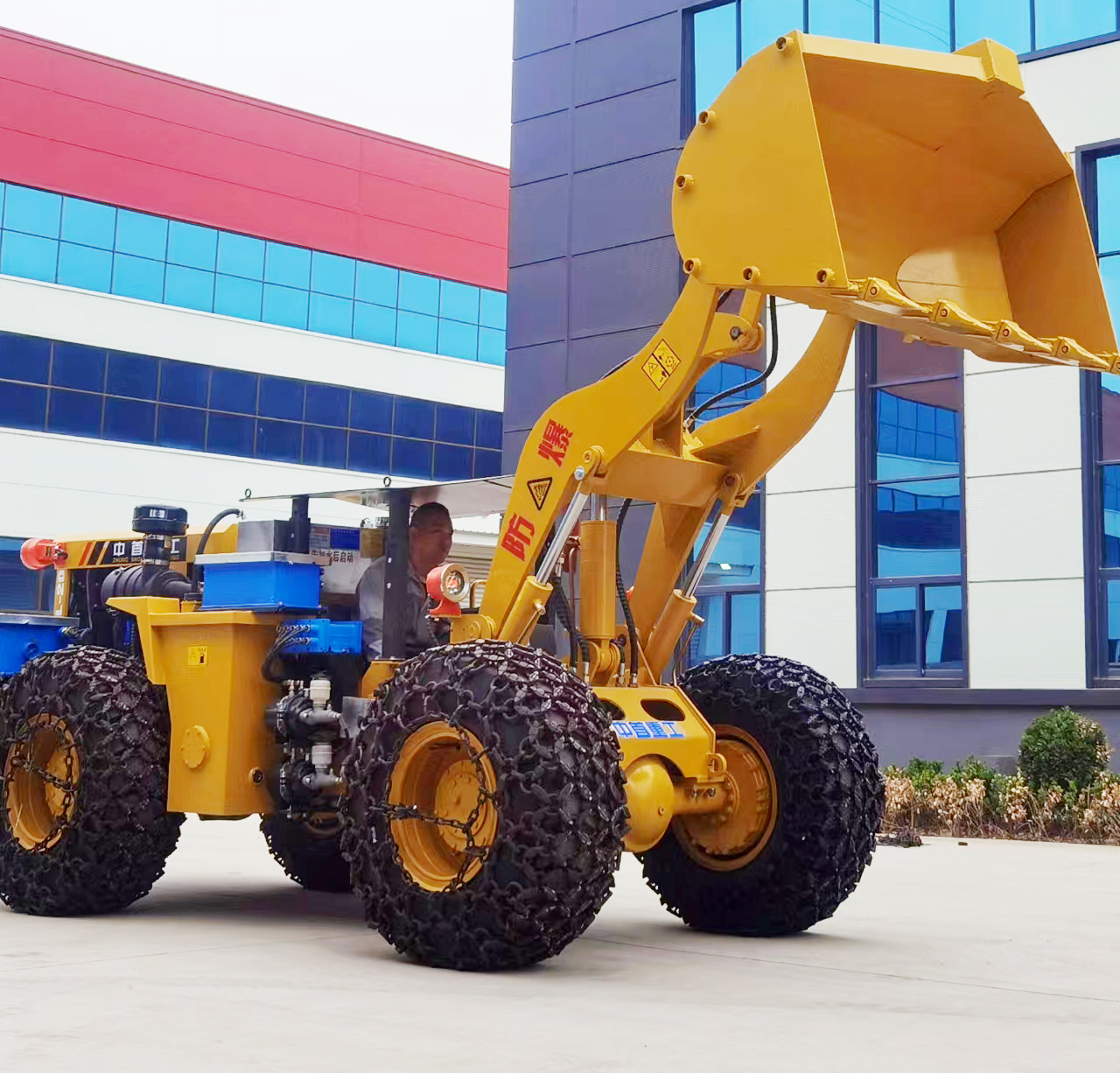 20矿用装载机井下专用尾气水过滤矿井铲车带矿安证