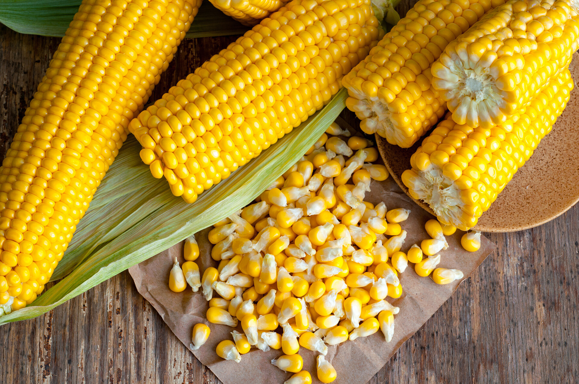 肉要吃少,粗粮才好!玉米的养生功效你知道吗?