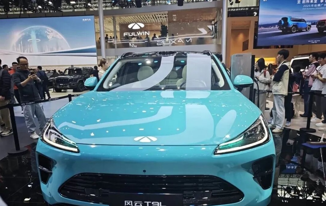 奇瑞风云T9L实车