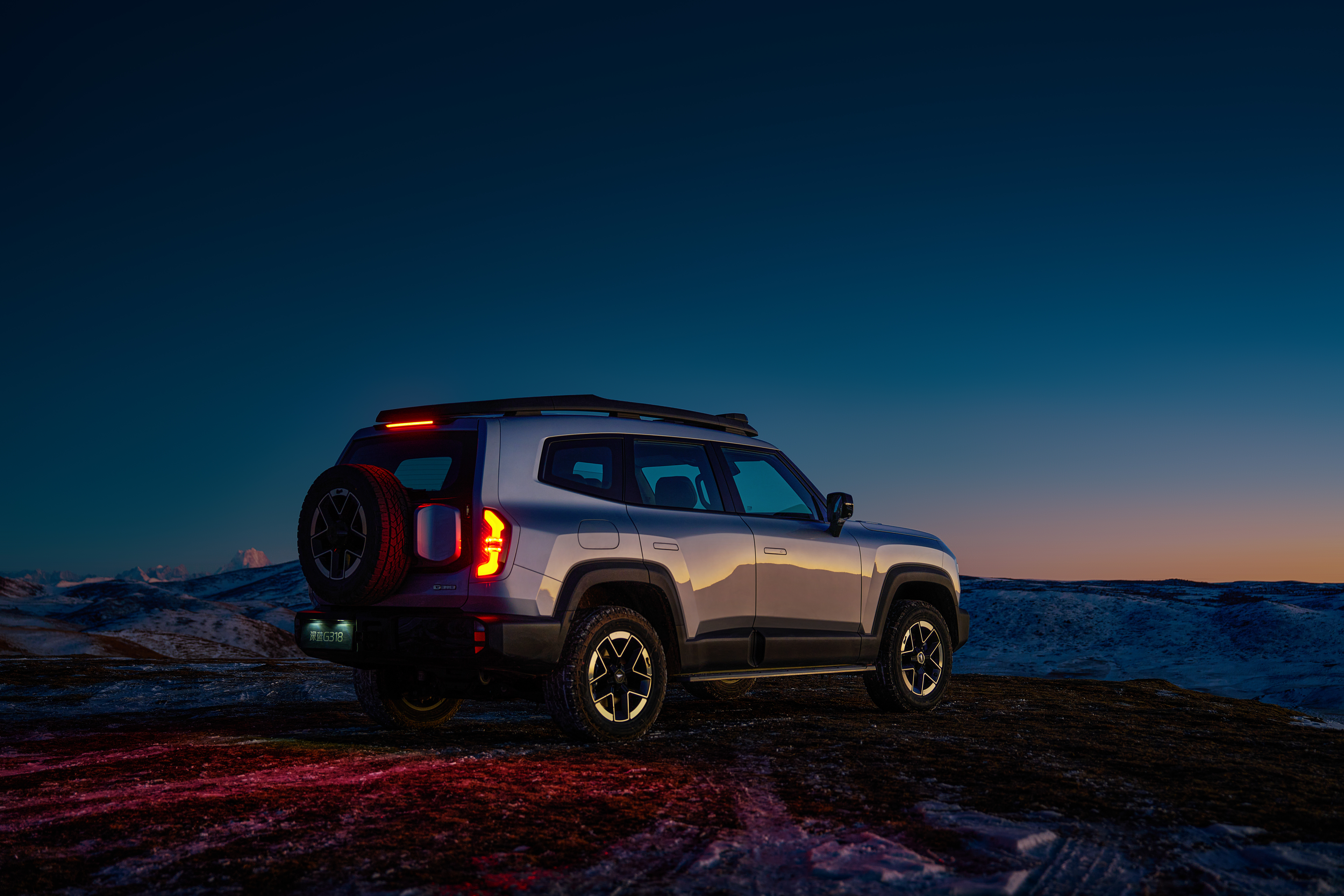 跑了川藏线才发现,燃油越野车3大短板难以接受,愿你别再选错