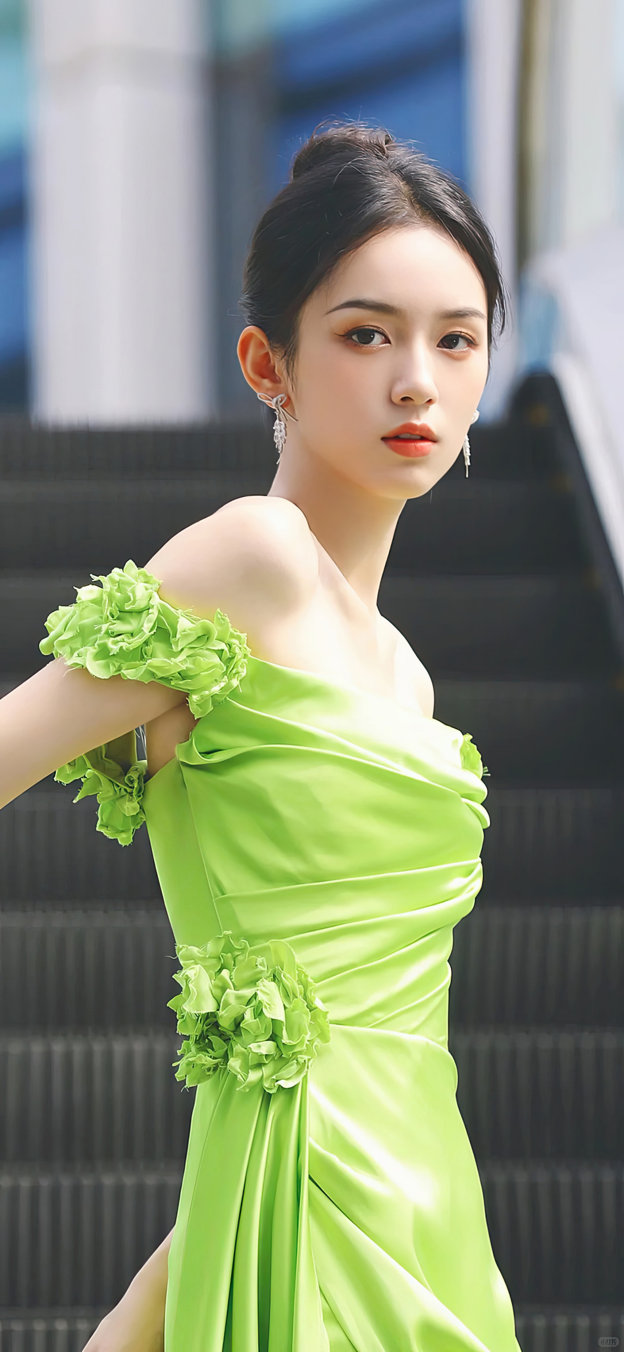 周也绝美高清4k全面屏壁纸