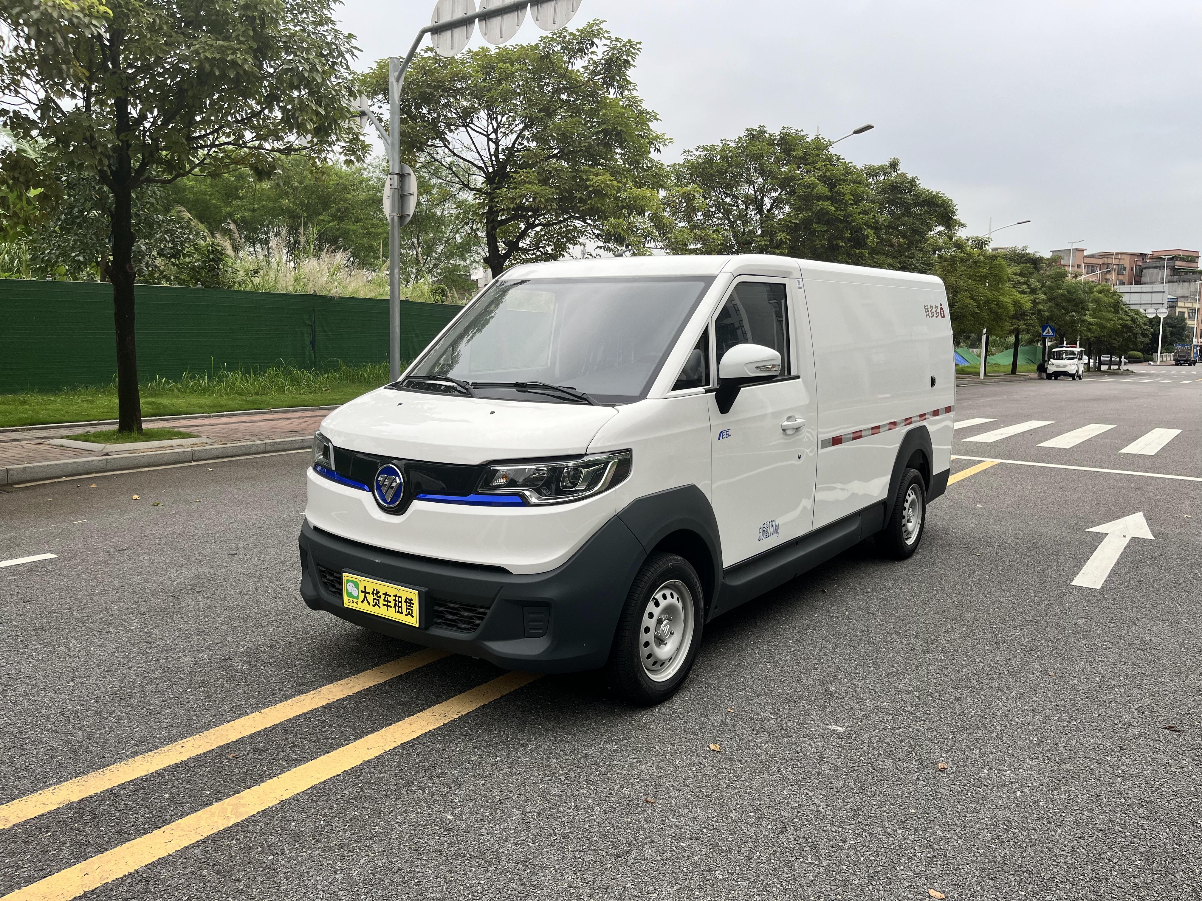 五六集团:智蓝e6 封窗面包车租赁服务 深圳,东莞,惠州