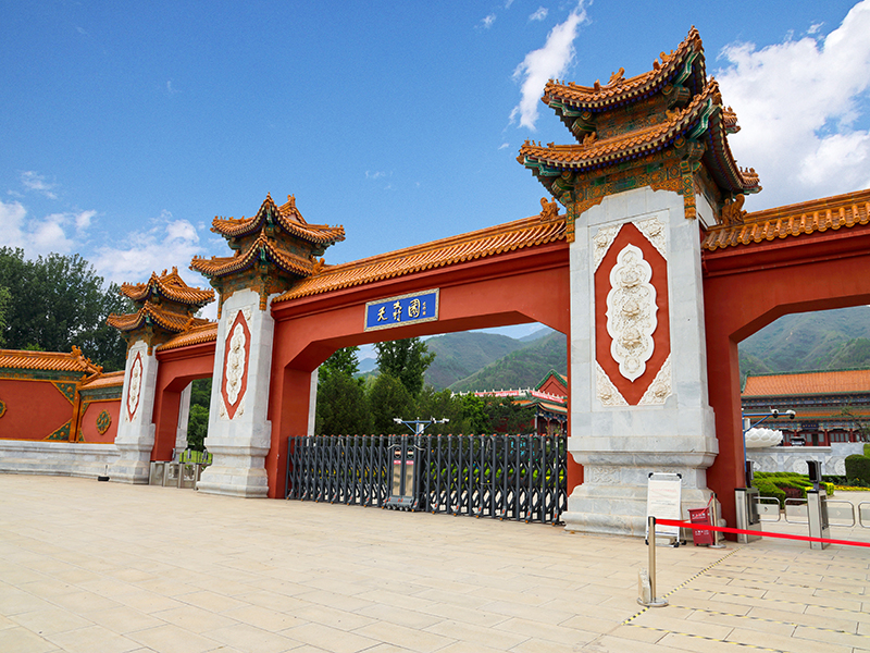 北京天寿陵园:合法墓地,环境优雅,价格透明,您心中的理想之选