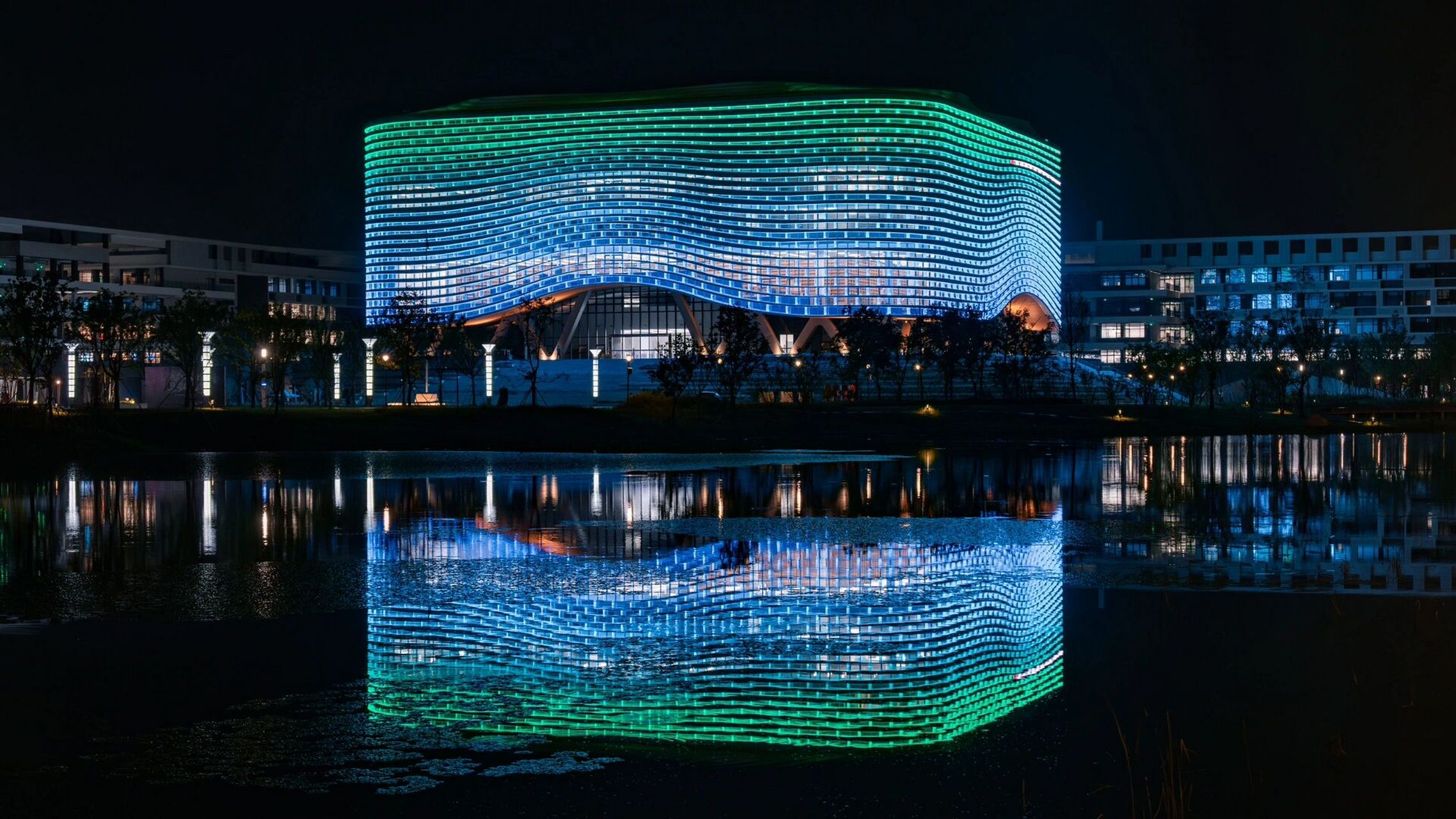 河海大学:水利特色,多学科协调发展的高等学府