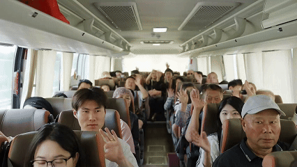 人民日报、新华社等集中报道！“便民快巴”成道路客运转型新范本-有驾