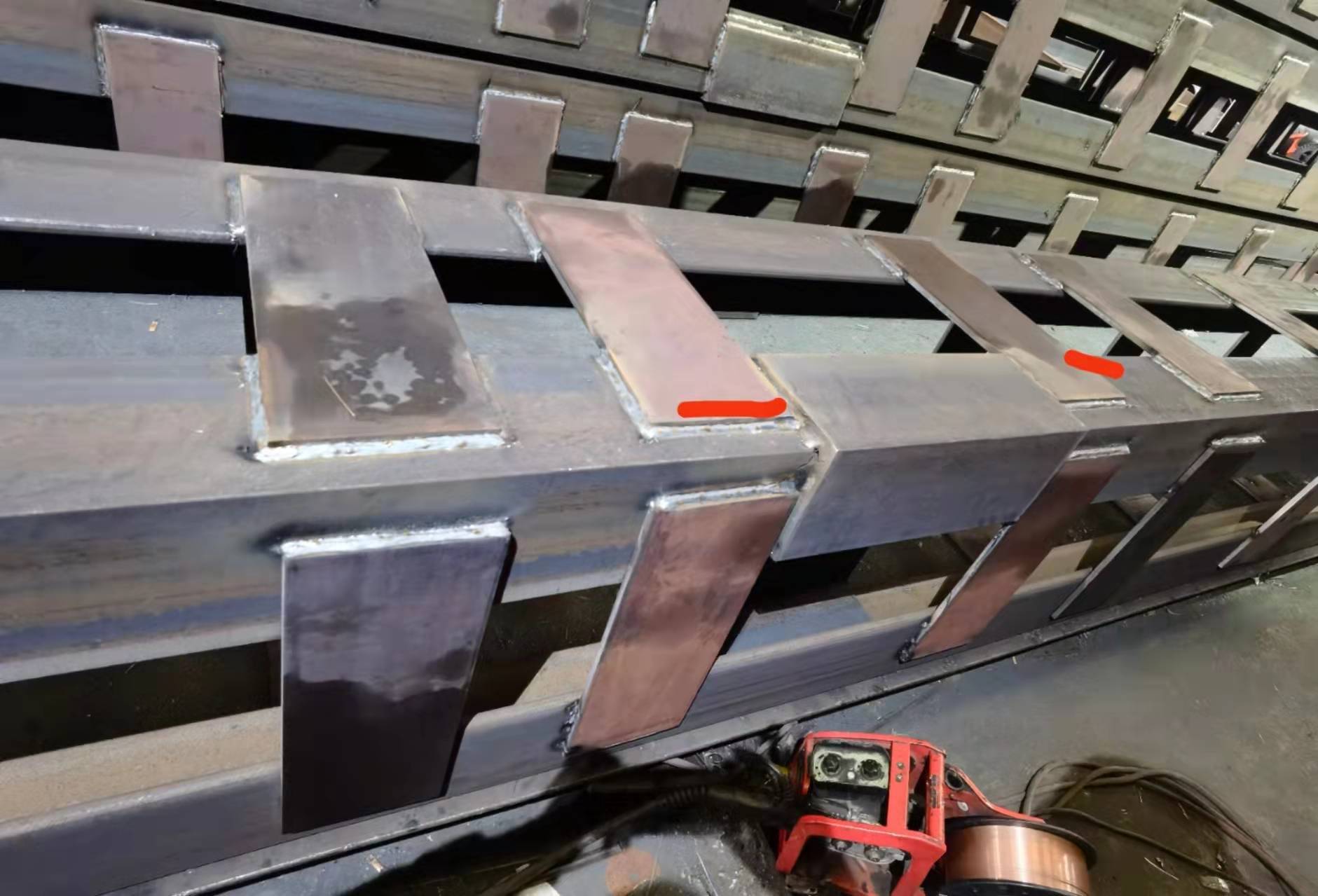 广东角钢于缀板焊接格构柱