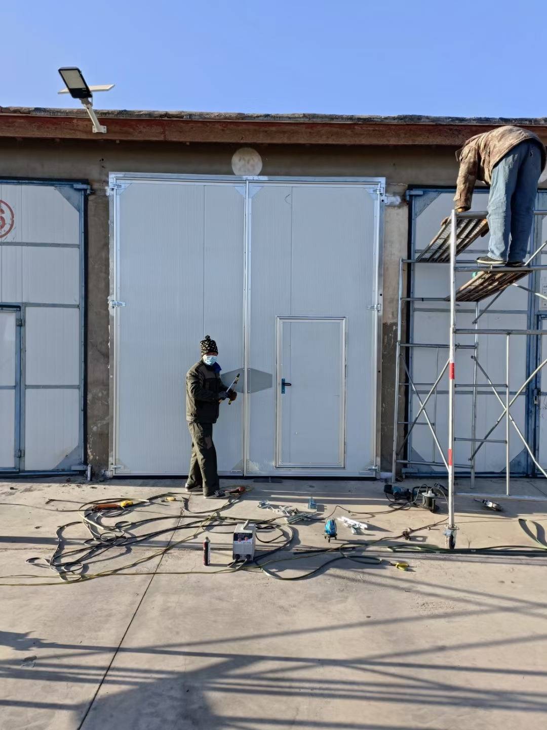 天水钢制工业平开门厂家