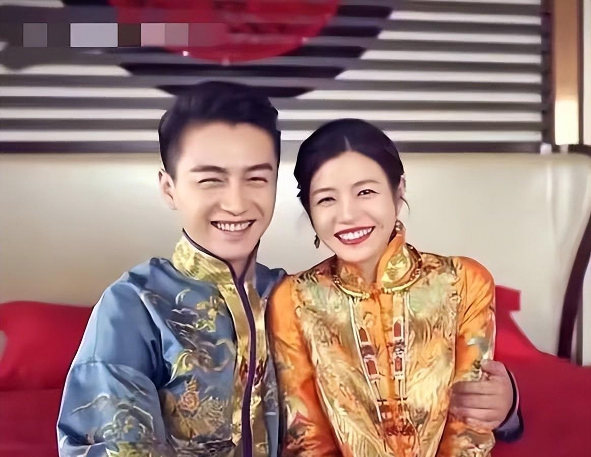 陈妍希陈晓恋爱过程 陈妍希陈晓恋爱过程