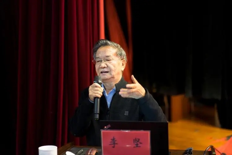 东北林业大学校长图片