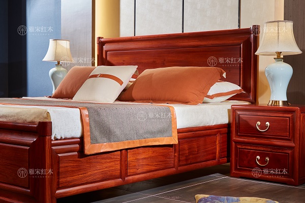 尊贵之选:大果紫檀红木大床