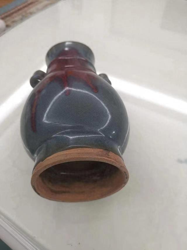 宋代《钧窑双耳罐》