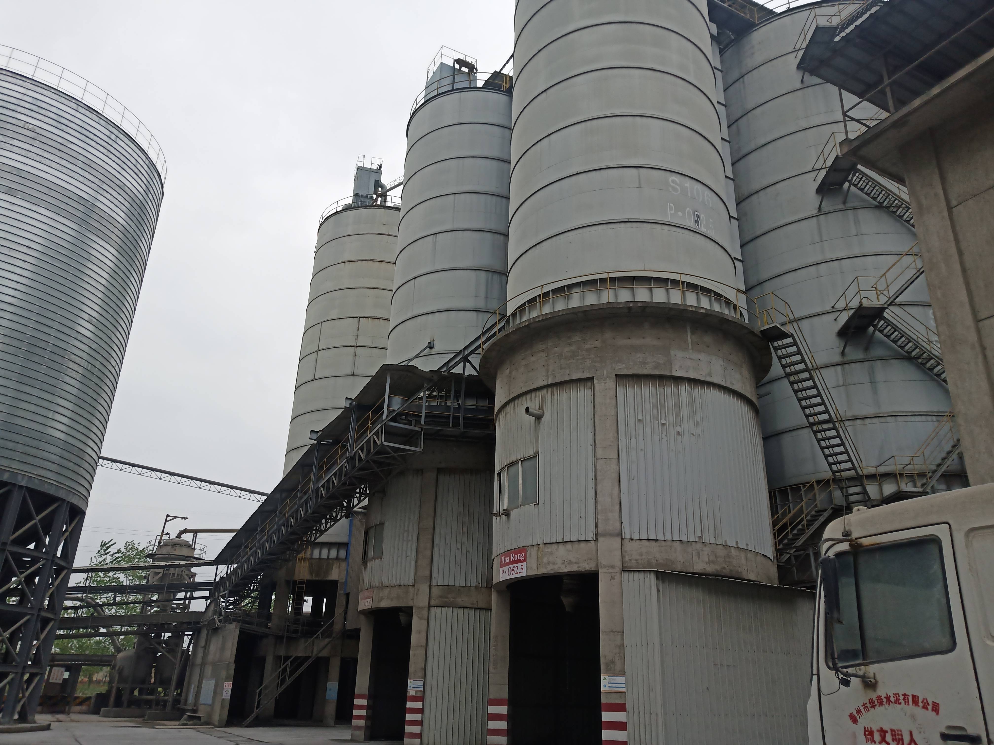 水泥筒仓清理##水泥罐清理#水泥库疏通质量控制要素揭秘!