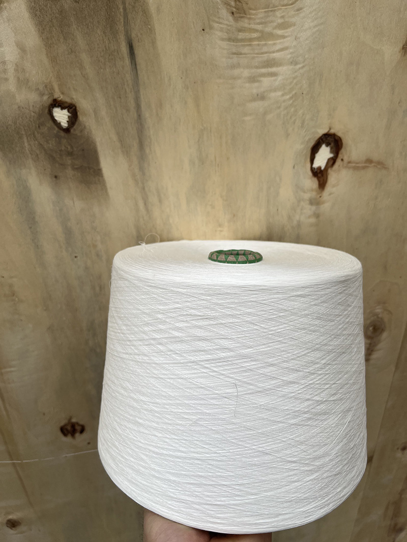 阻燃涤纶纱:科技织就的安全防线