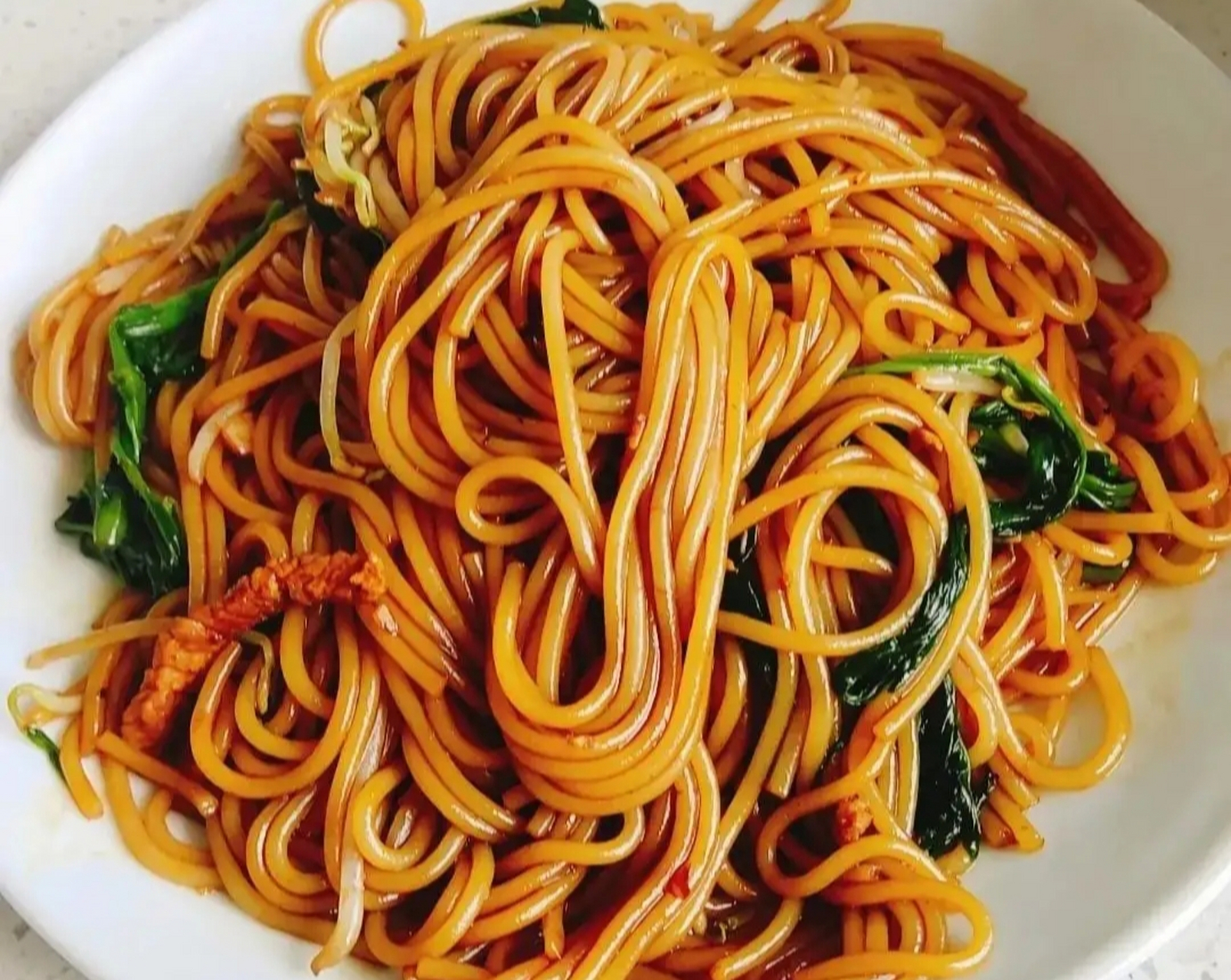 我的美食分享#  肉丝炒米粉  食材:干米粉,绿豆芽,空心菜,葱姜蒜