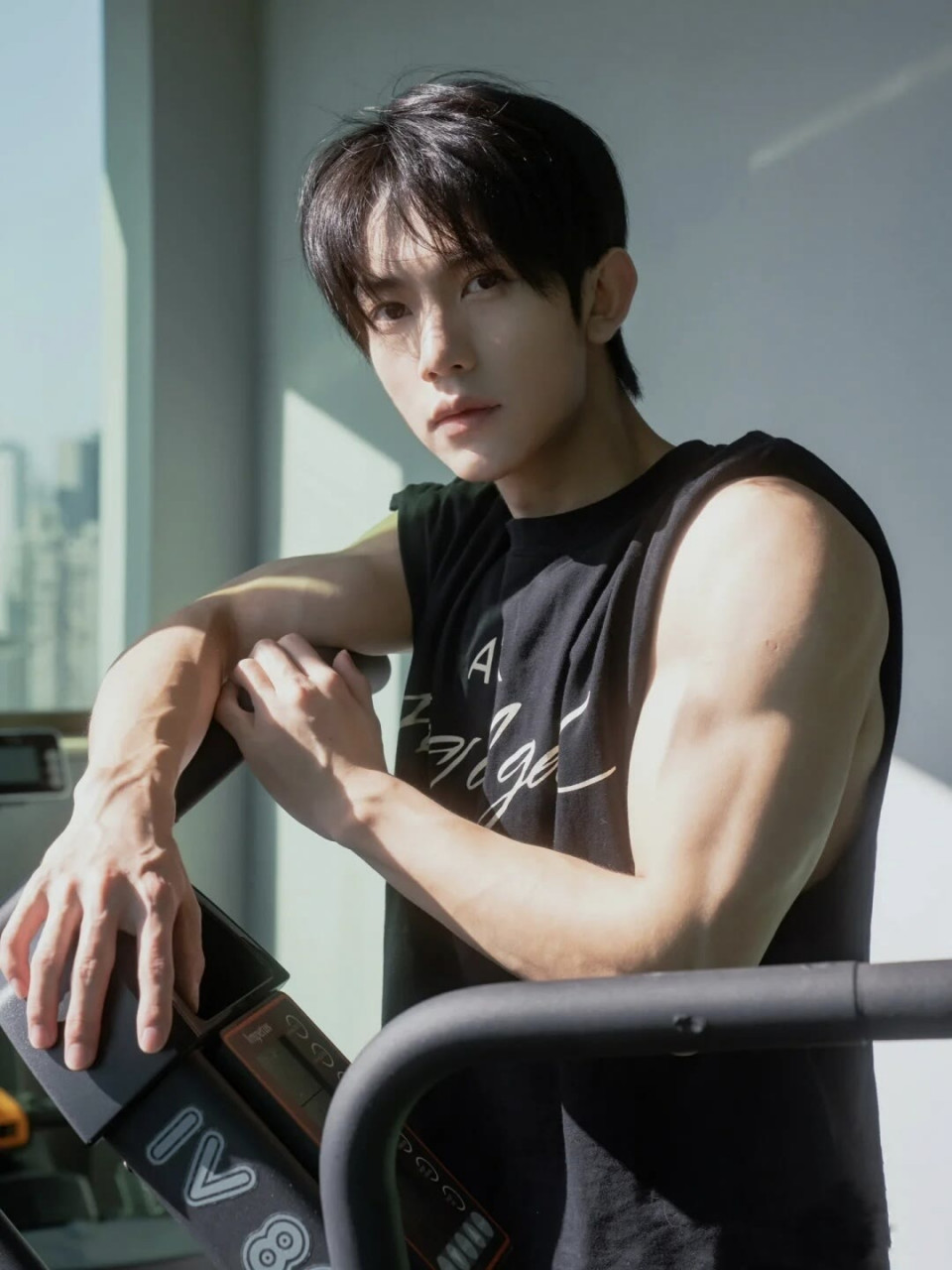 阳光健身男孩#健身