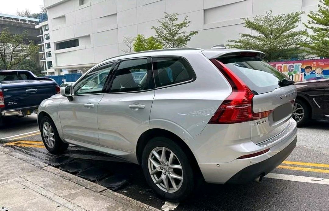 不足30万!又一豪华suv扛不住了,尺寸媲美宝马x3,实拍沃尔沃xc60