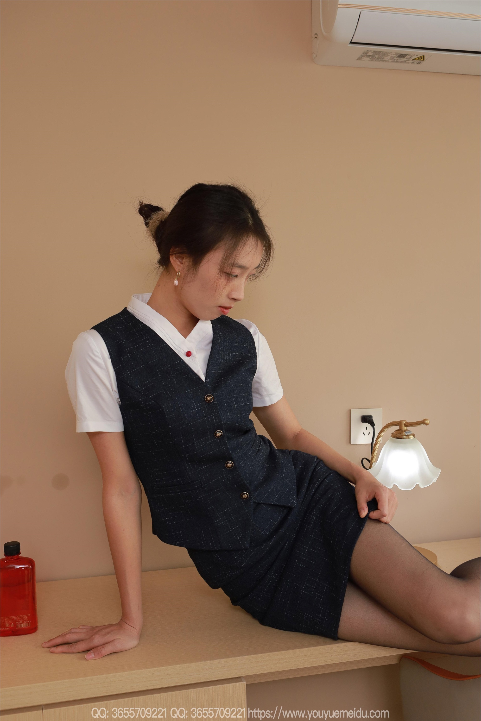 图片[38]-IESS异思趣向 2025.03.26 丝享家 2011 小九《黑丝服务生（下）》[84P]-六色网