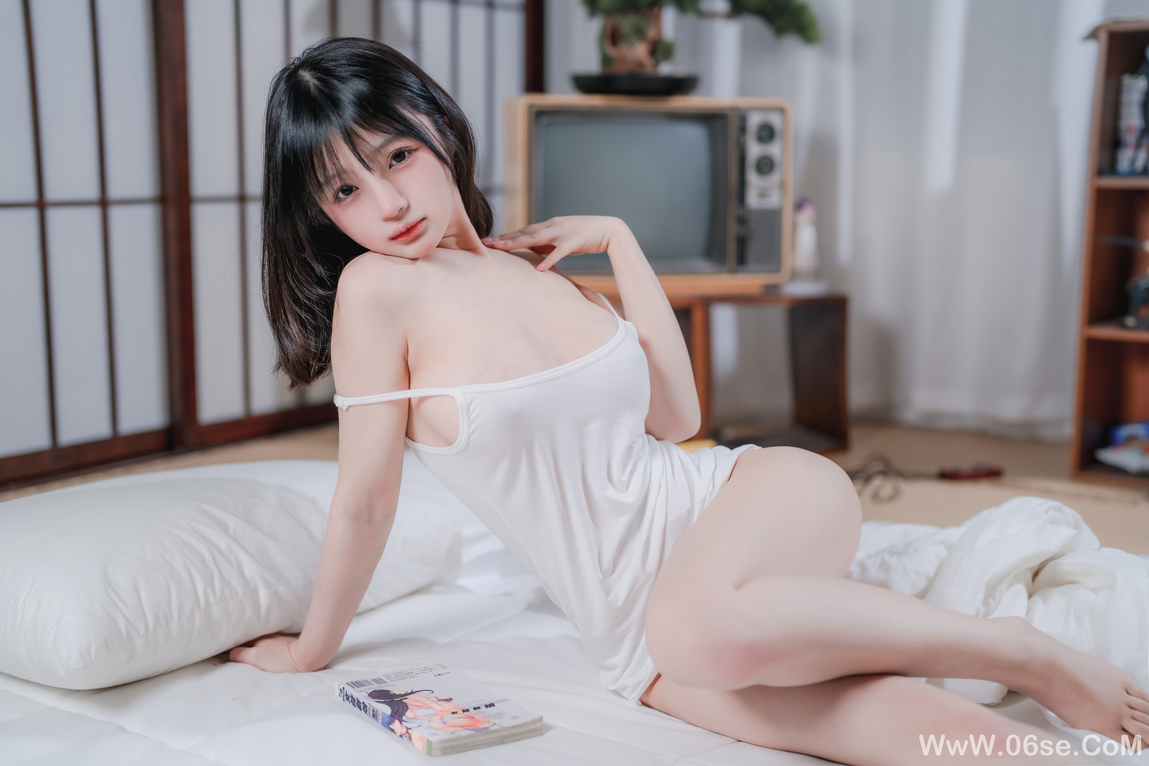 图片[34]-[喵糖映画] 2022.08.19 赏美 VOL.487 夏日情事 [39+1P-706M]-六色网