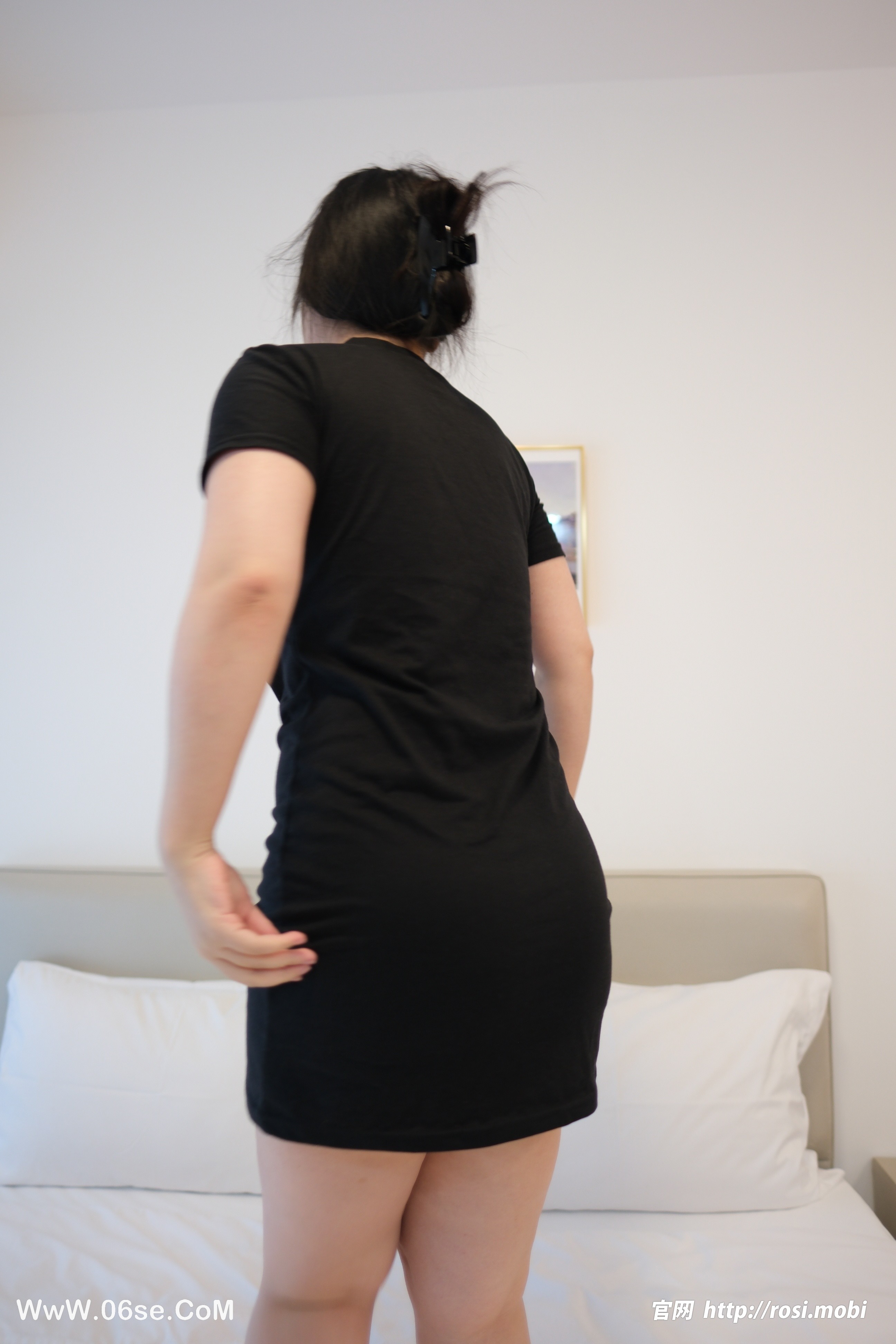 图片[2]-[ROSI写真] 2025.06.14 No.4940 [56+1P-73M]-六色网