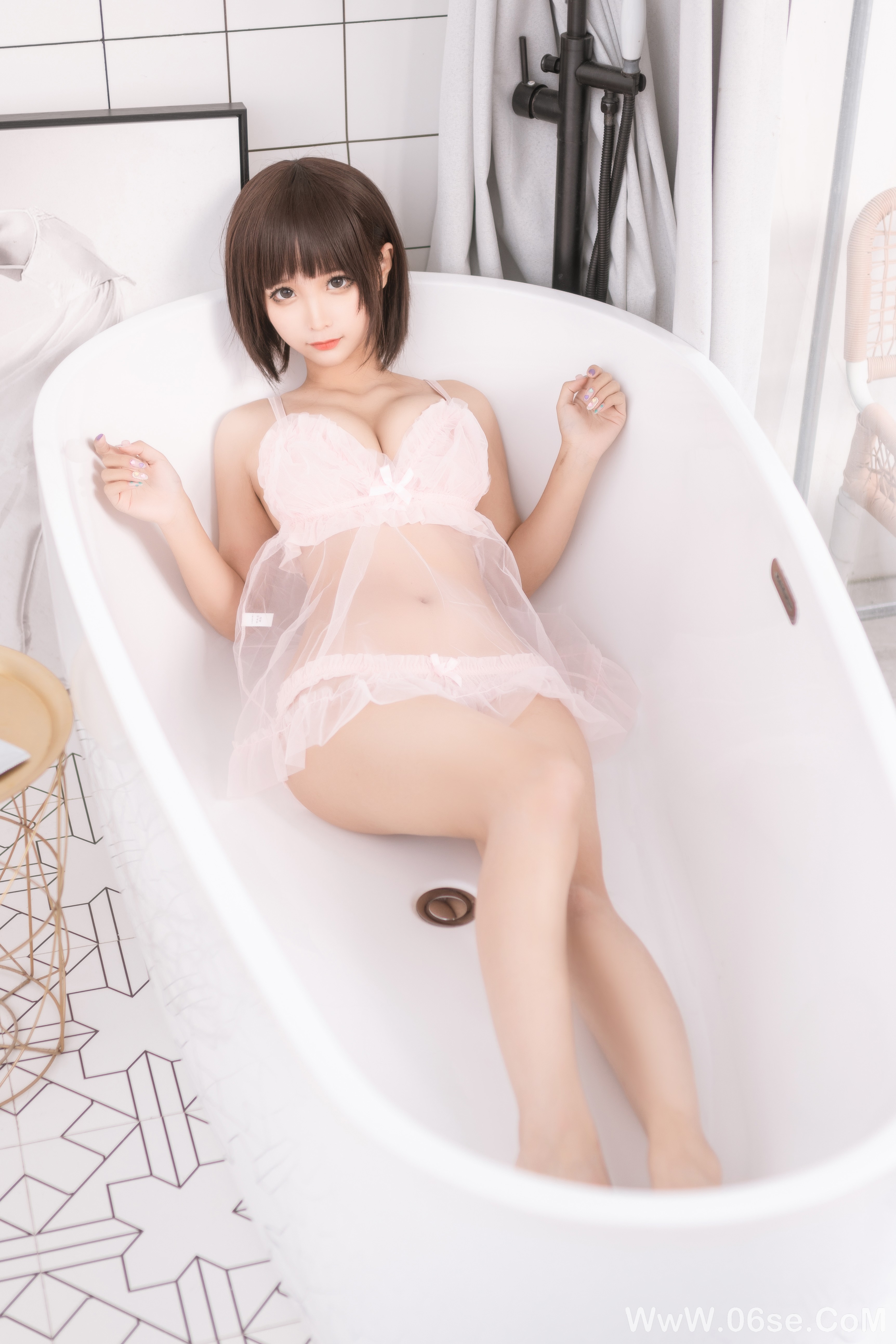 图片[35]-[喵糖映画] 2022.08.16 赏美 VOL.484 窗台浴缸 [34+1P-252M]-六色网