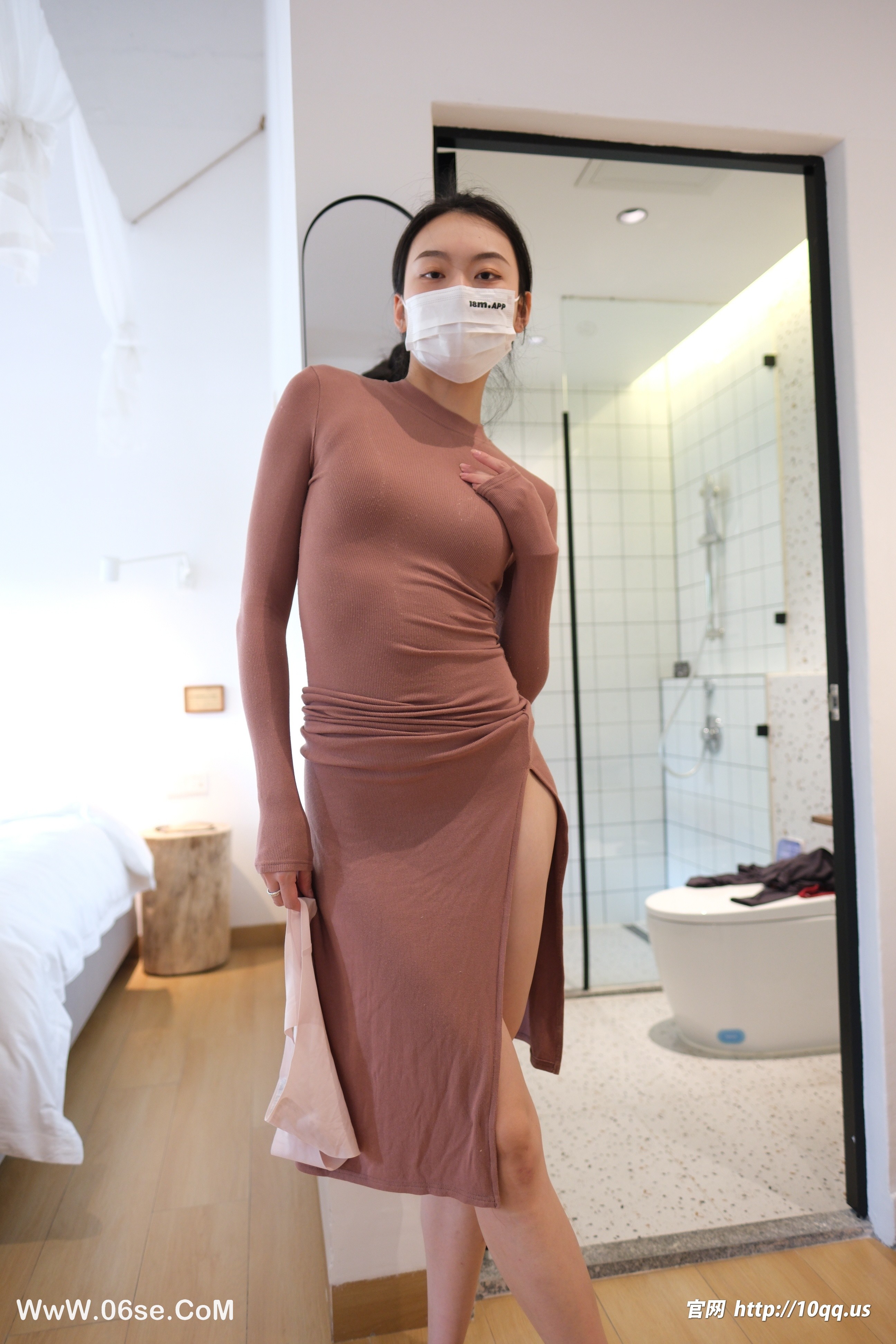 图片[113]-[ROSI写真] 口罩系列 2025.06.04 KZ.3279 [114+1P-198M]-六色网