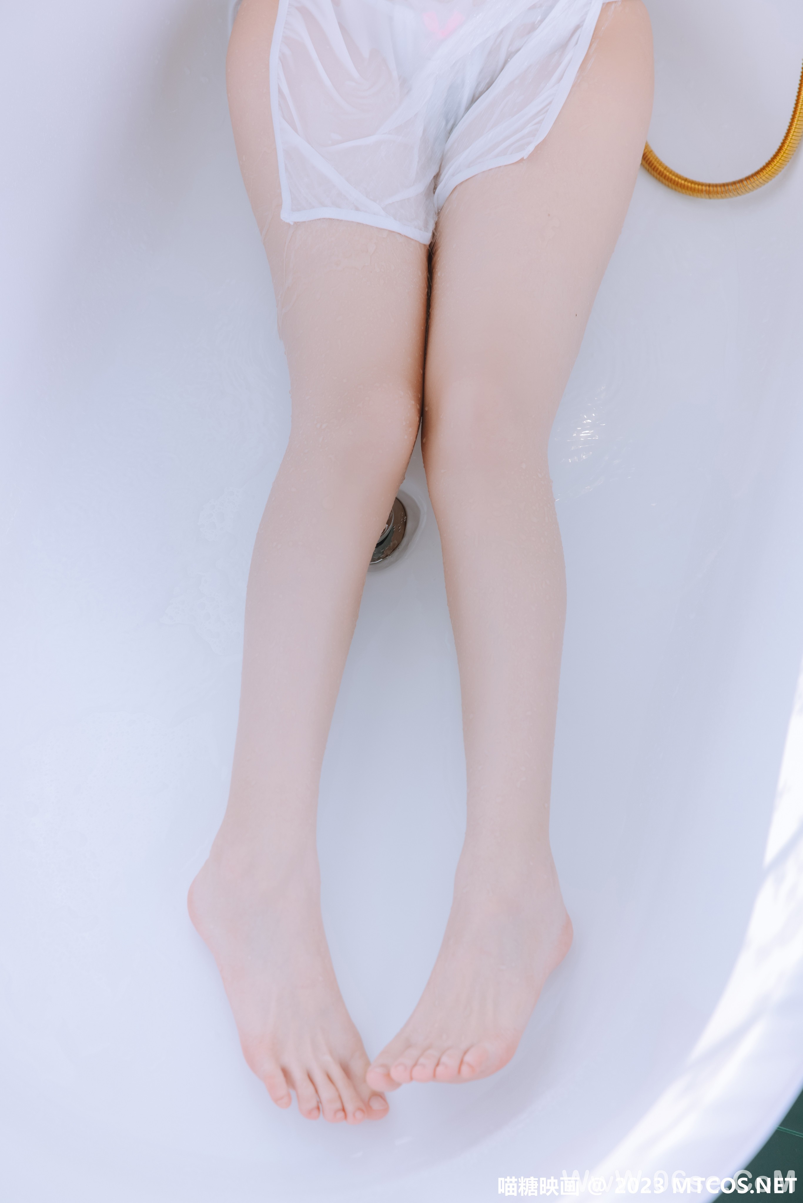 图片[38]-[喵糖映画] 2023.01.02 赏美 VOL.554 湿身小白裙 [72+1P-1.33G]-六色网