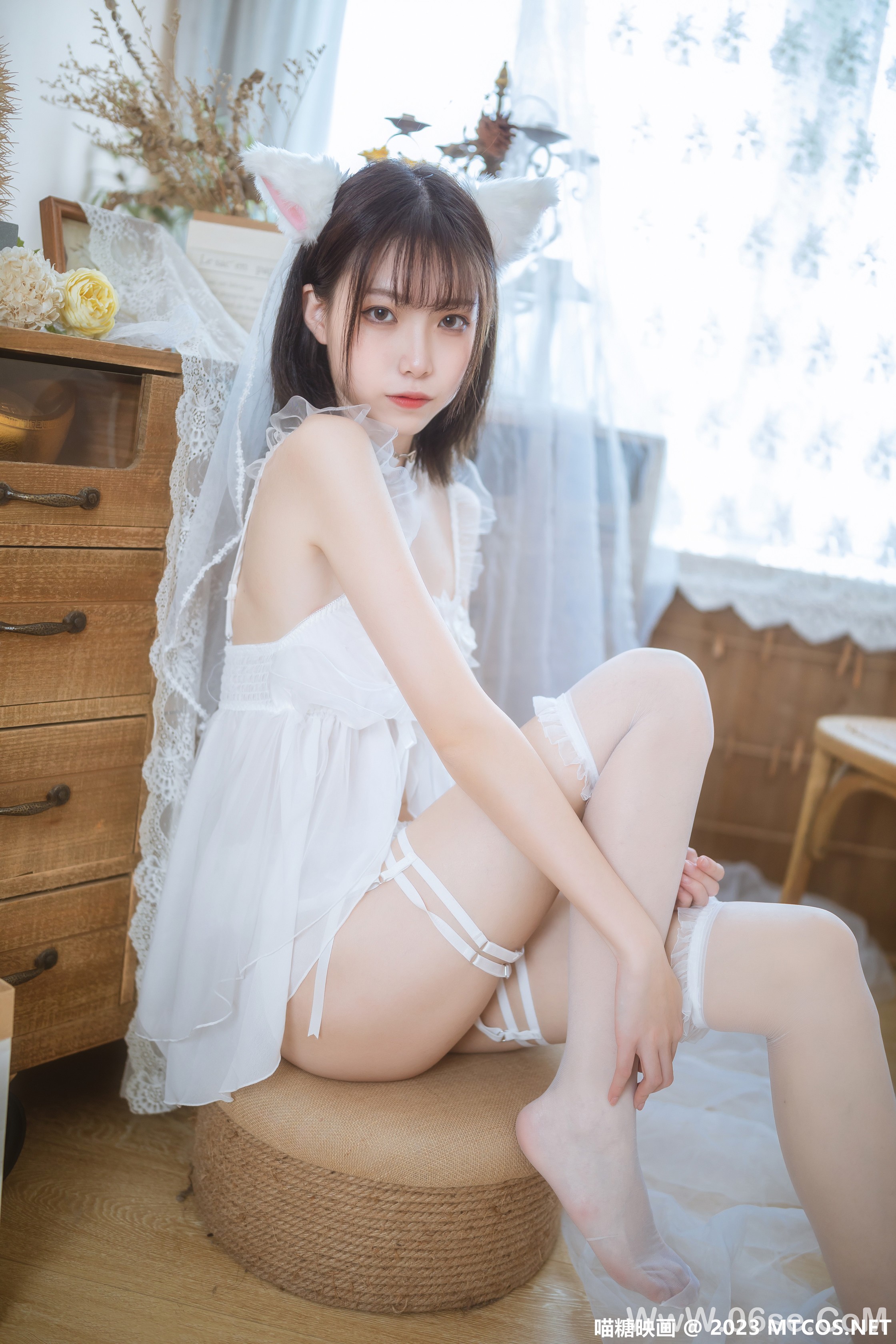 图片[42]-[喵糖映画] 2023.02.01 赏美 VOL.562 少女白色裙 [41+1P-814M]-六色网