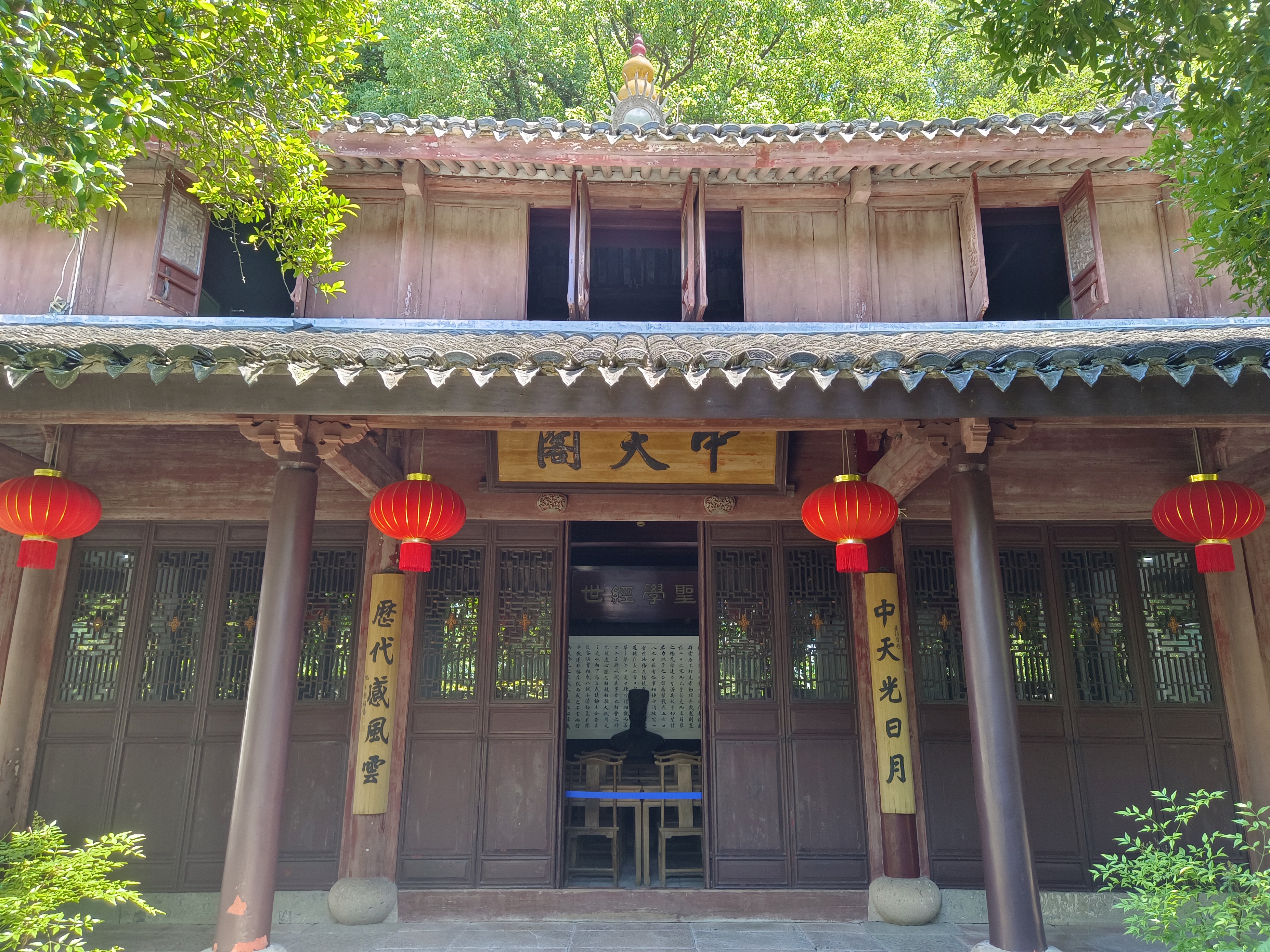 人力资源管理里最核心的就是干部.一个企业的发展需要各种各样