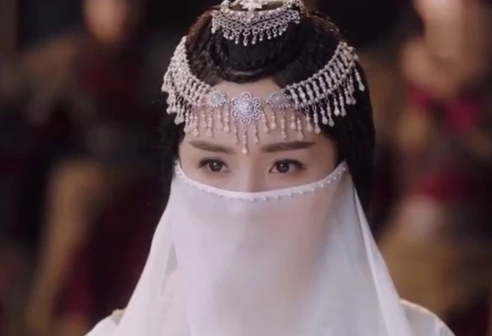 影视剧的蒙面女神,各有千秋,[戴口罩]面纱下的她们,你能猜对几个?