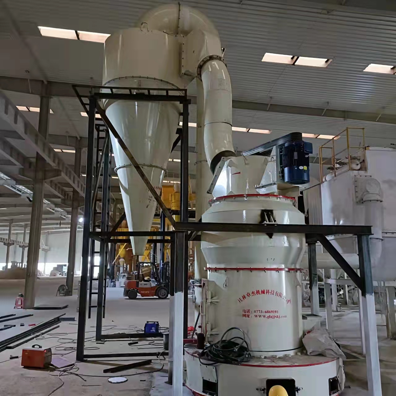 河池大型磨粉机厂家介绍磨粉机粒度与参数的精细调节