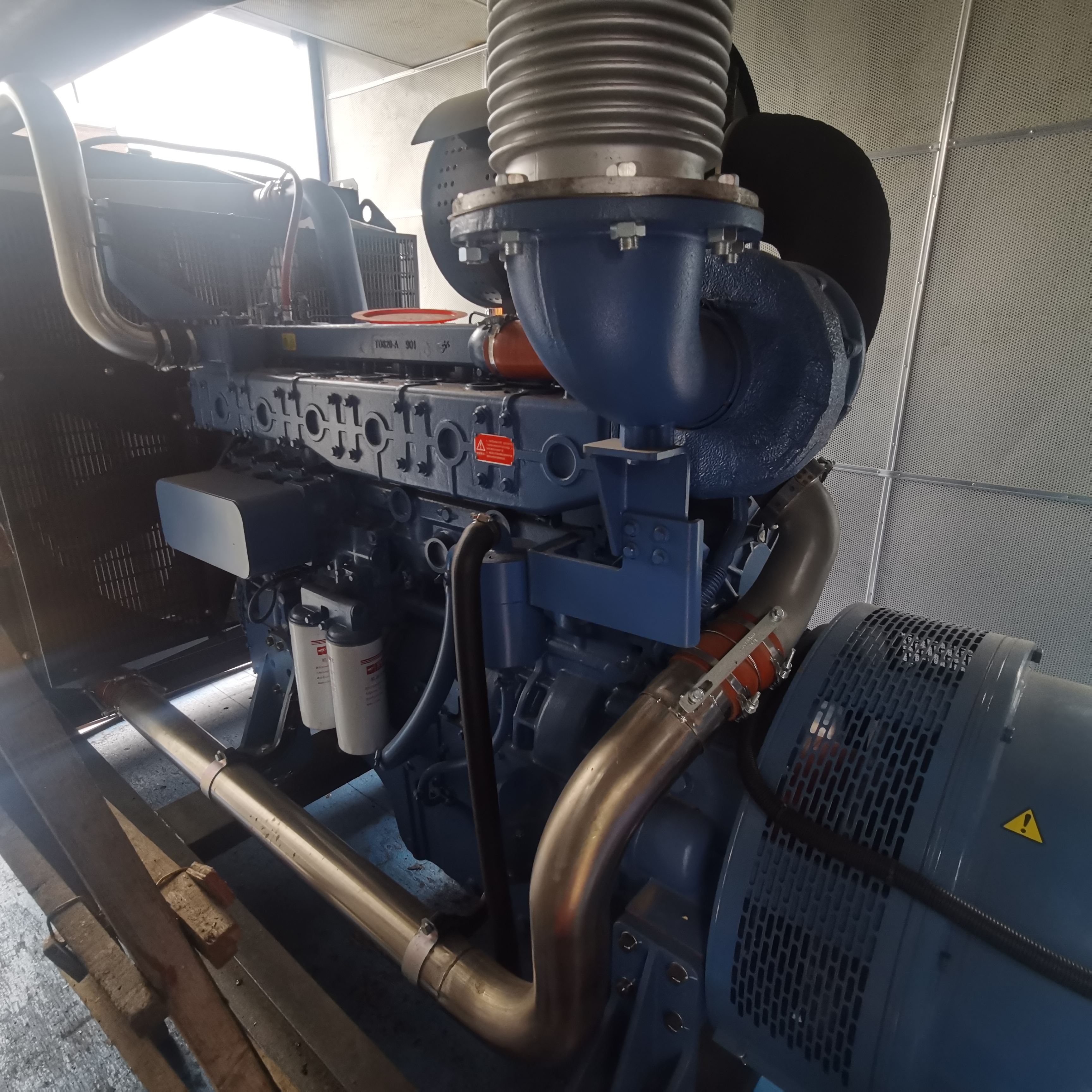 OEM 082V26101-7271 Alternator
