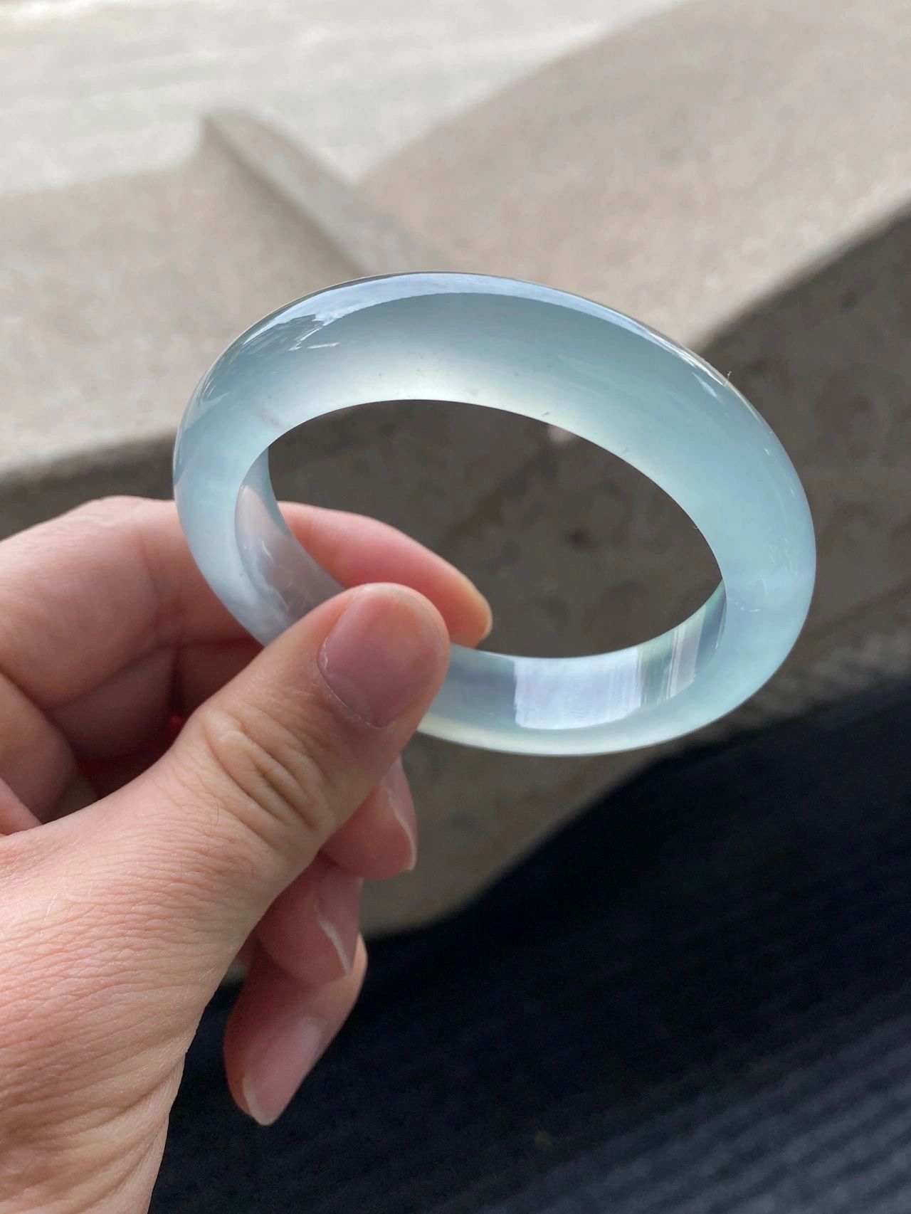 冰晴飘花翡翠手镯