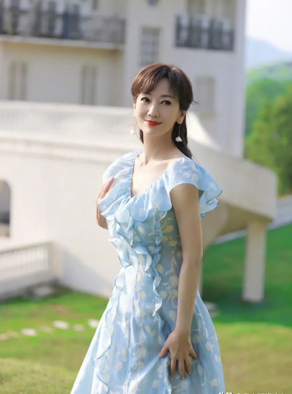 赵奶奶永远活在少女之中,这颗年轻的心,海枯石烂都不变呀!