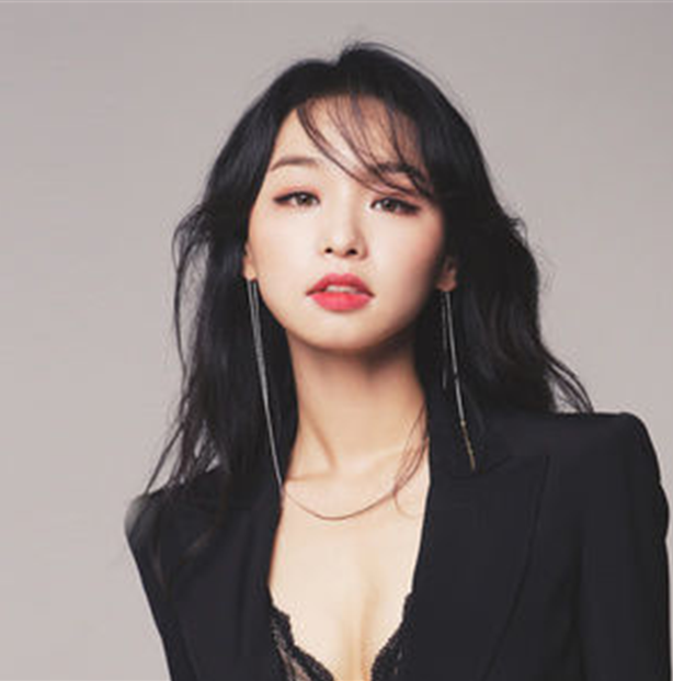 申宥美