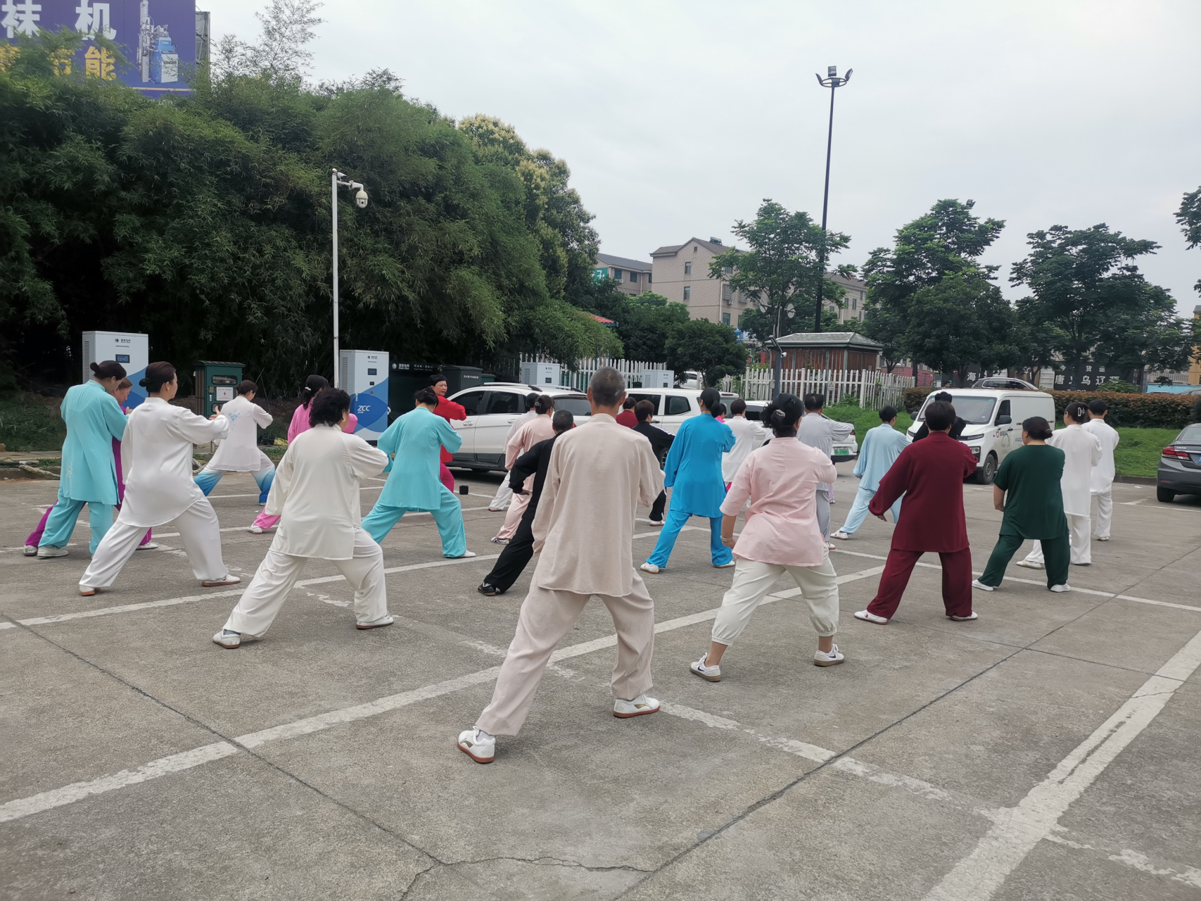 浙江诸暨大唐轩德太极养生俱乐部开启42式太极拳竞赛套路教学